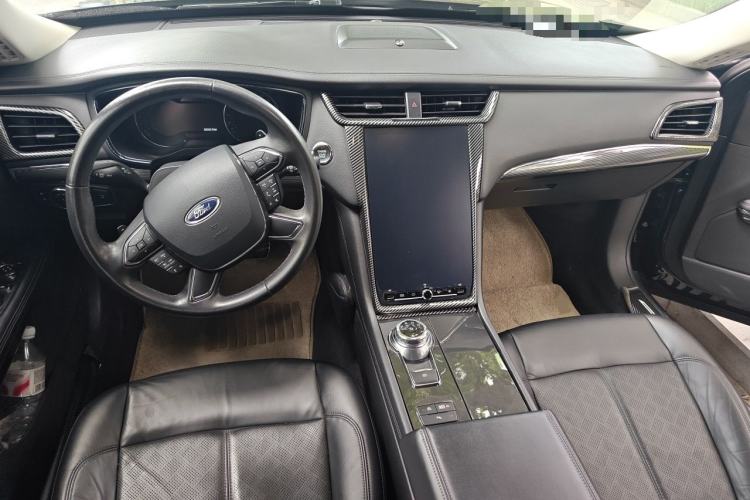 Used Ford Taurus 2019 EcoBoost 245 Premium Edition Center Console