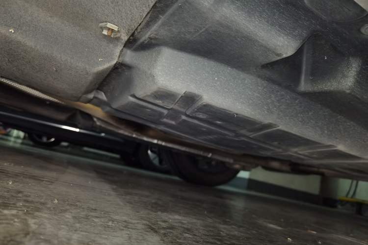 Used Ford Taurus 2019 EcoBoost 245 Premium Edition Chassis Rear Left