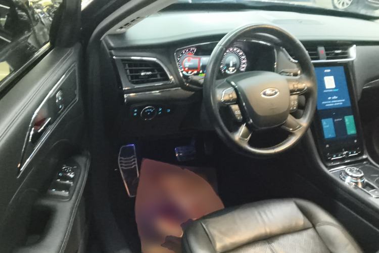 Used Ford Taurus 2019 EcoBoost 245 Premium Edition Driver Seat