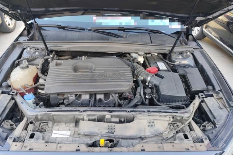 Used Ford Taurus 2019 EcoBoost 245 Comfort Edition Engine Bay