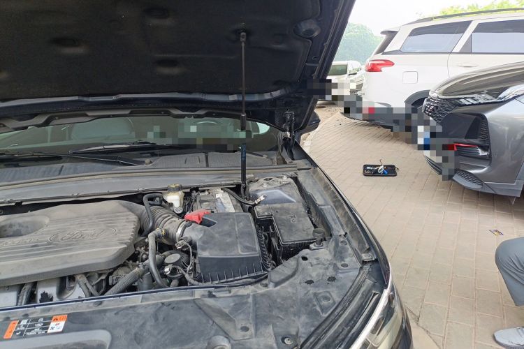 Used Ford Taurus 2019 EcoBoost 245 Premium Edition Engine Bay Left