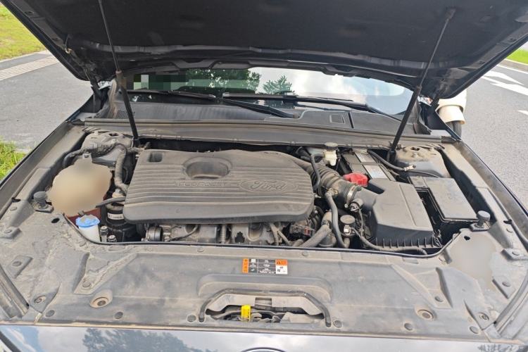 Used Ford Taurus 2019 EcoBoost 245 Comfort Edition Engine Bay
