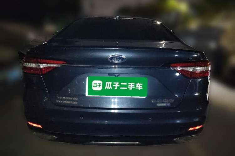 Used Ford Taurus 2019 EcoBoost 245 Premium Edition Exterior 4