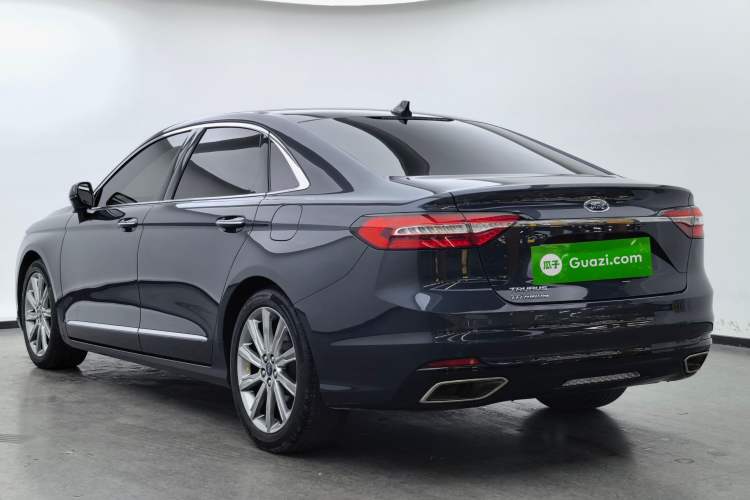 Used Ford Taurus 2019 EcoBoost 245 Premium Edition Exterior 4