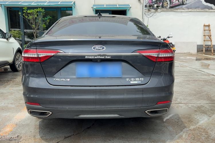 Used Ford Taurus 2019 EcoBoost 245 Comfort Edition Exterior 4