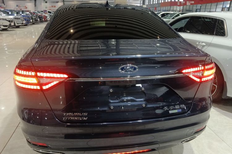 Used Ford Taurus 2019 EcoBoost 245 Premium Edition Exterior 4