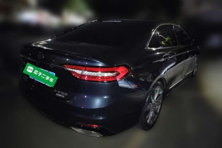 Used Ford Taurus 2019 EcoBoost 245 Premium Edition Exterior 5