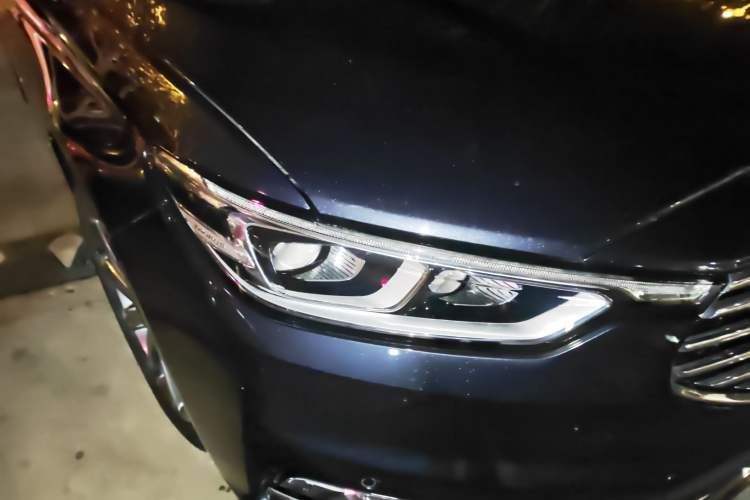 Used Ford Taurus 2019 EcoBoost 245 Premium Edition Exterior 6