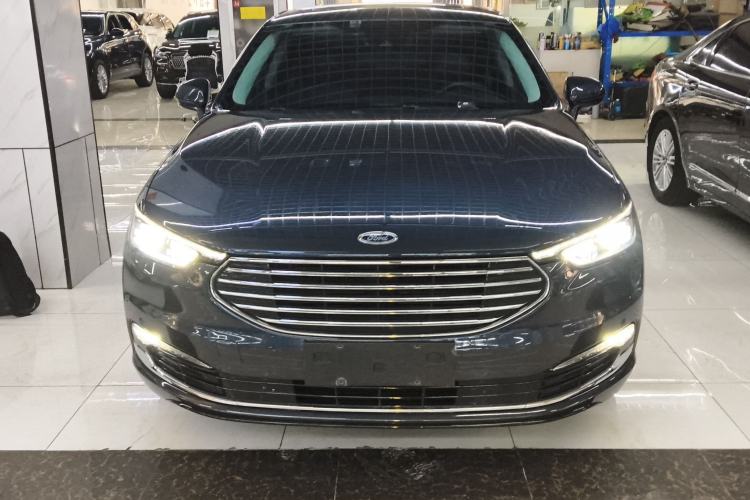 Used Ford Taurus 2019 EcoBoost 245 Premium Edition Front