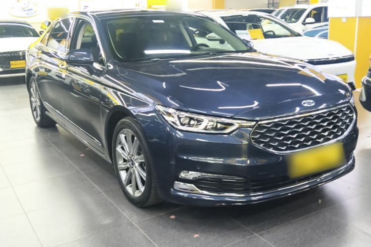 Used Ford Taurus 2019 EcoBoost 245 Premium Edition Front Right 45 Deg
