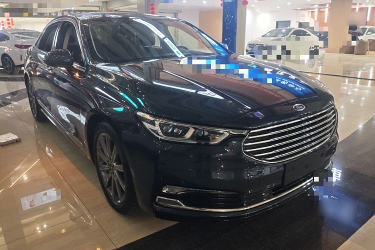 Used Ford Taurus 2019 EcoBoost 245 Premium Edition Front Right 45 Deg