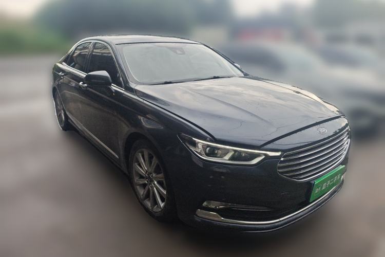 Used Ford Taurus 2019 EcoBoost 245 Premium Edition Front Right 45 Deg