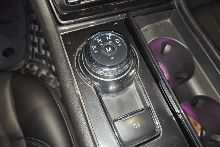 Used Ford Taurus 2019 EcoBoost 245 Premium Edition Gear Lever