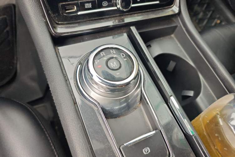 Used Ford Taurus 2019 EcoBoost 245 Premium Edition Gear Lever