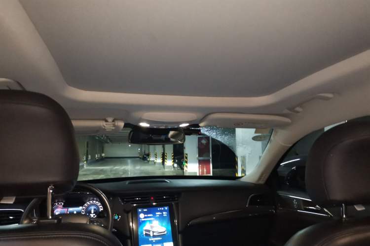 Used Ford Taurus 2019 EcoBoost 245 Premium Edition Headliner