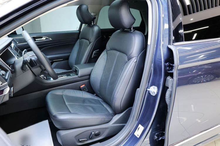 Used Ford Taurus 2019 EcoBoost 245 Premium Edition Interior 10