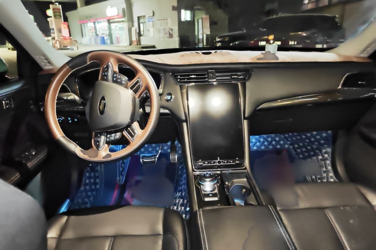 Used Ford Taurus 2019 EcoBoost 245 Premium Edition Interior 2