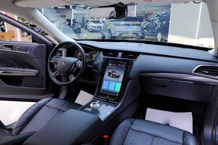 Used Ford Taurus 2019 EcoBoost 245 Premium Edition Interior 4