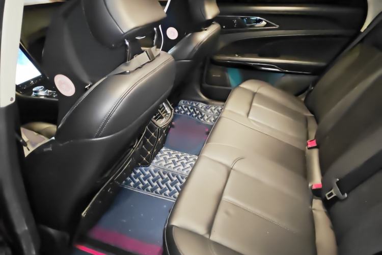 Used Ford Taurus 2019 EcoBoost 245 Premium Edition Interior 4