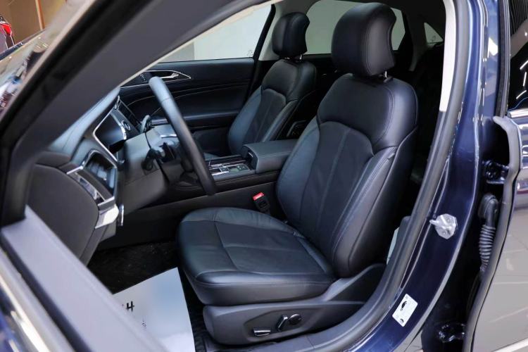 Used Ford Taurus 2019 EcoBoost 245 Premium Edition Interior 5
