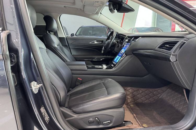 Used Ford Taurus 2019 EcoBoost 245 Premium Edition Interior 7