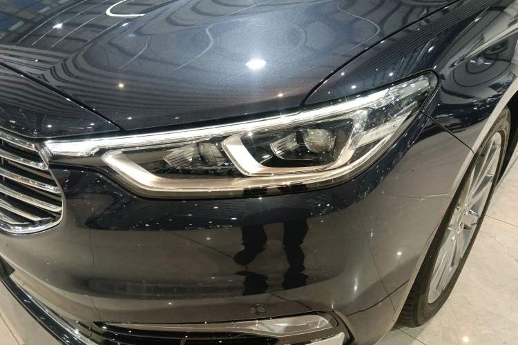 Used Ford Taurus 2019 EcoBoost 245 Premium Edition Left Front Headlight