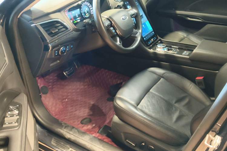 Used Ford Taurus 2019 EcoBoost 245 Premium Edition Left Front Seat