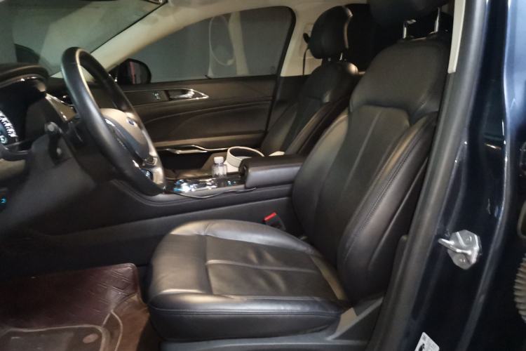 Used Ford Taurus 2019 EcoBoost 245 Premium Edition Left Front Seat