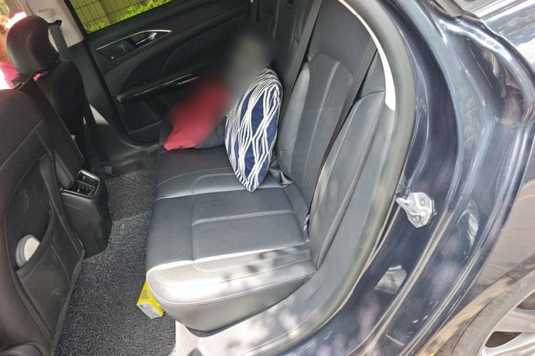 Used Ford Taurus 2019 EcoBoost 245 Premium Edition Left Rear Seat