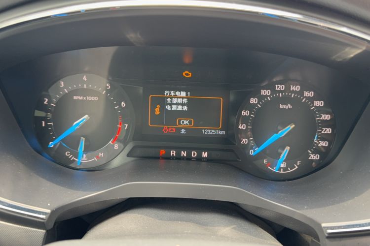Used Ford Taurus 2019 EcoBoost 245 Comfort Edition Odometer Close Up