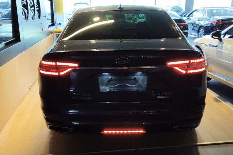 Used Ford Taurus 2019 EcoBoost 245 Premium Edition Rear