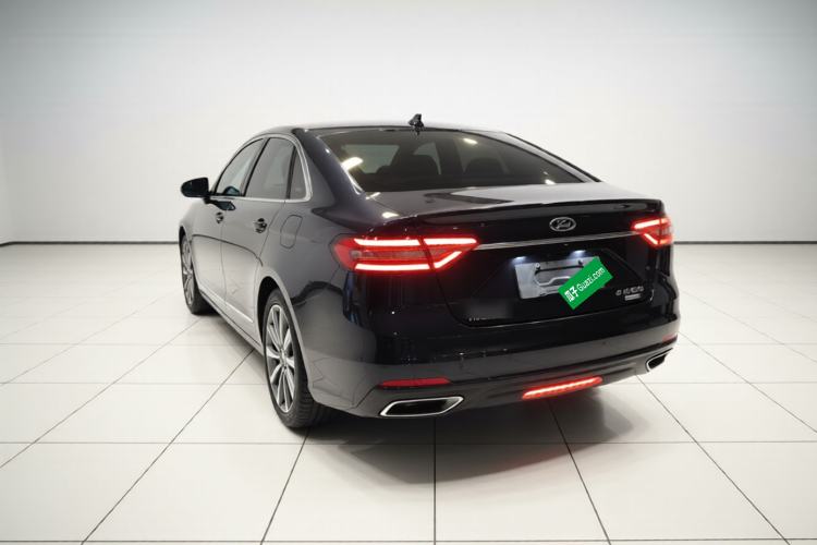 Used Ford Taurus 2019 EcoBoost 245 Premium Edition Rear Left 45 Deg