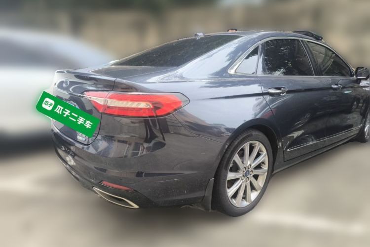 Used Ford Taurus 2019 EcoBoost 245 Premium Edition Rear Right 45 Deg