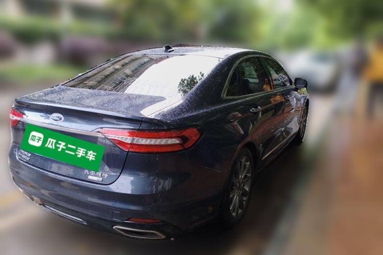 Used Ford Taurus 2019 EcoBoost 245 Premium Edition Rear Right 45 Deg