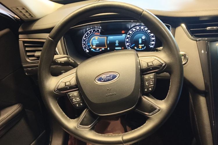 Used Ford Taurus 2019 EcoBoost 245 Premium Edition Steering Wheel