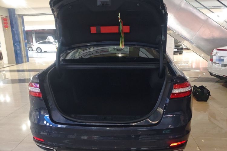 Used Ford Taurus 2019 EcoBoost 245 Premium Edition Trunk