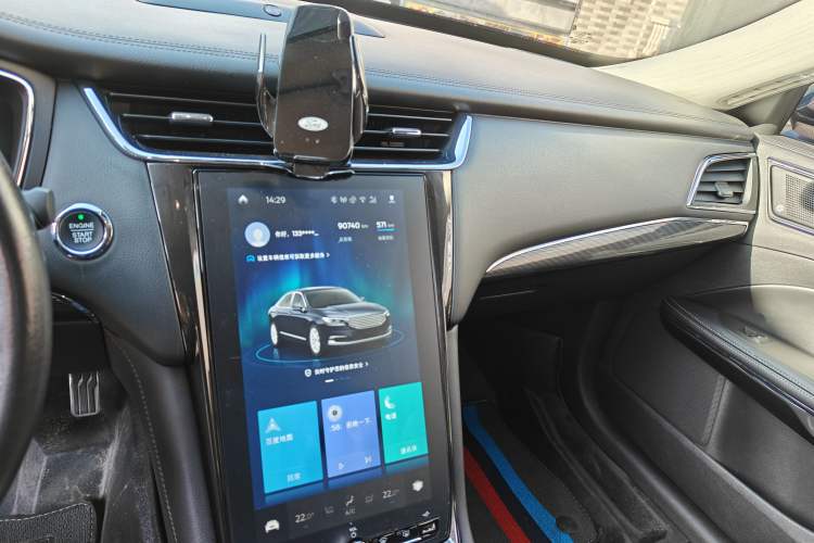 Used Ford Taurus 2019 EcoBoost 245 Premium Edition Audio And AC Panel