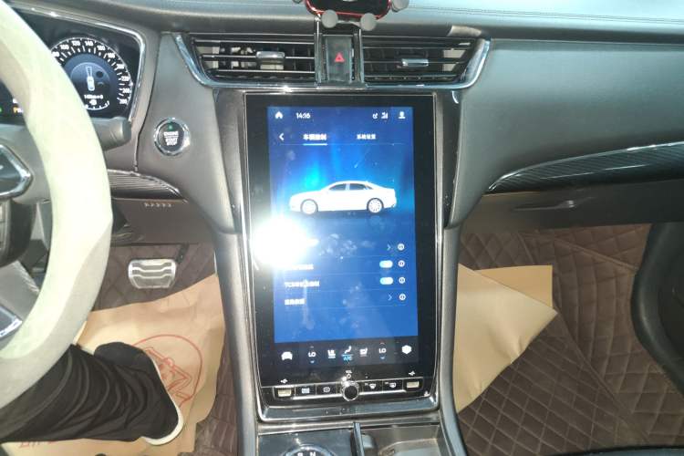 Used Ford Taurus 2019 EcoBoost 245 Premium Edition Audio And AC Panel
