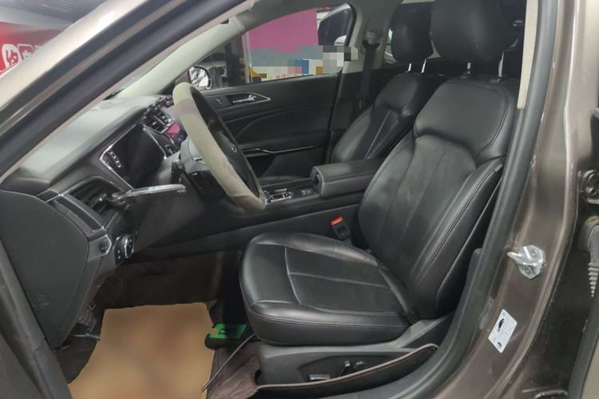 Used Ford Taurus 2019 EcoBoost 245 Premium Edition Left Front Seat