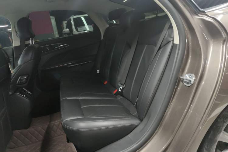 Used Ford Taurus 2019 EcoBoost 245 Premium Edition Left Rear Seat
