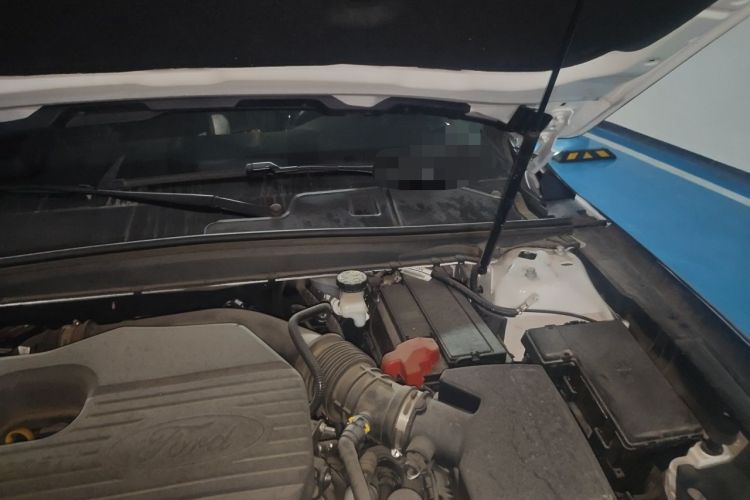 Used Ford Taurus 2019 EcoBoost 245 Premium Edition Engine Bay Left