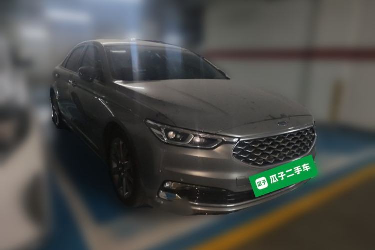 Used Ford Taurus 2019 EcoBoost 245 Premium Edition Front Right 45 Deg