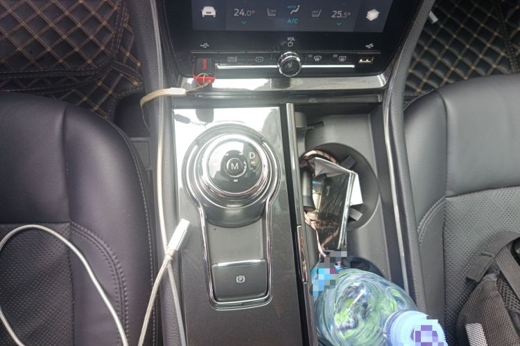 Used Ford Taurus 2019 EcoBoost 245 Premium Edition Gear Lever