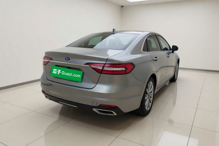 Used Ford Taurus 2019 EcoBoost 245 Premium Edition Rear Right 45 Deg