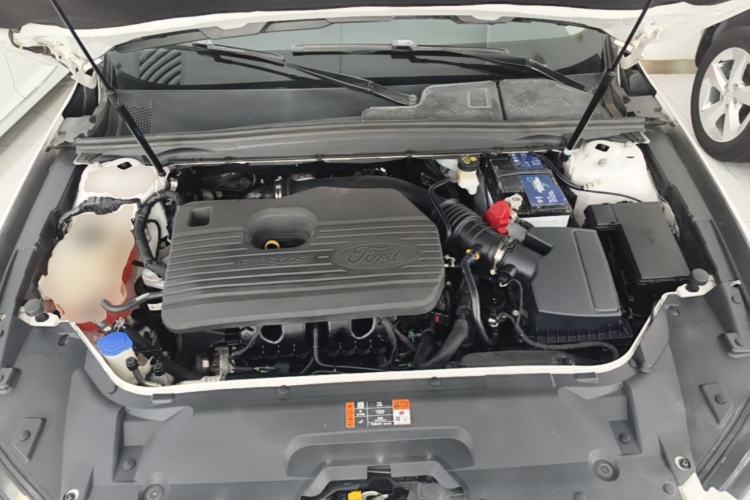 Used Ford Taurus 2019 EcoBoost 245 Premium Edition Engine Bay