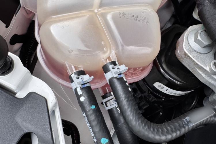 Used Ford Taurus 2019 EcoBoost 245 Premium Edition Engine Bay