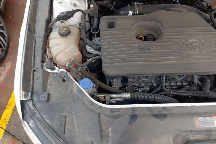 Used Ford Taurus 2019 EcoBoost 245 Premium Edition Engine Bay Right