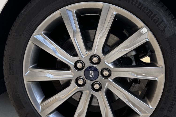 Used Ford Taurus 2019 EcoBoost 245 Premium Edition Exterior 2