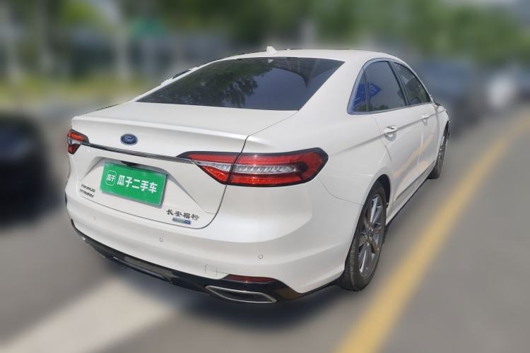 Used Ford Taurus 2019 EcoBoost 245 Premium Edition Exterior 5