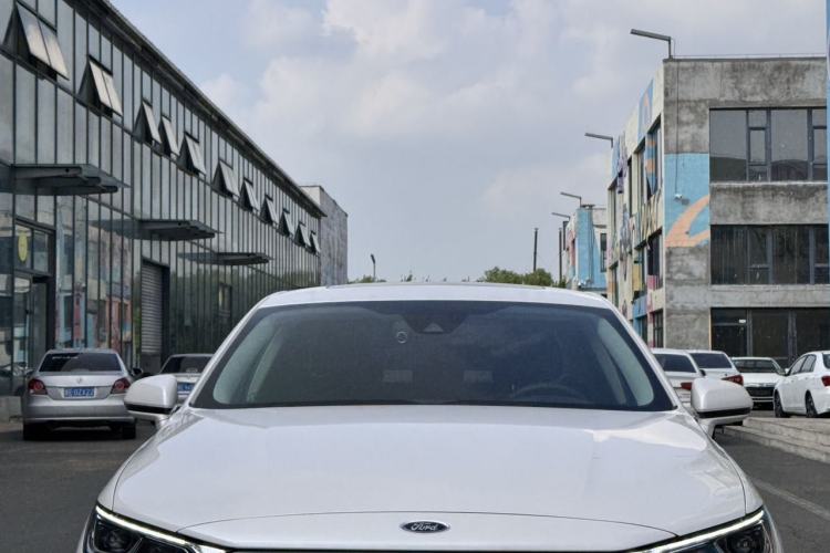 Used Ford Taurus 2019 EcoBoost 245 Premium Edition Exterior 6